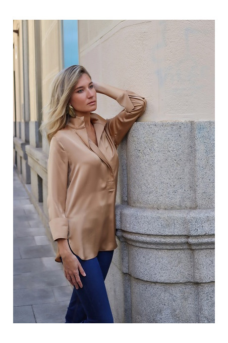 camisa Villanueva camel