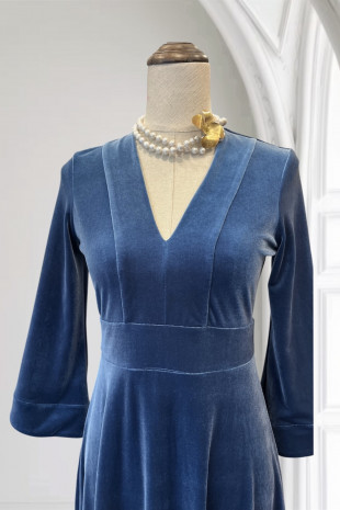 Caños vestido terciopelo azul azafata