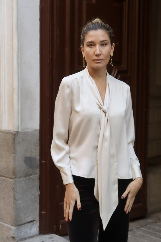 Camisa lazada Goya beige